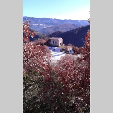 Chalet Nature En Haute-provence, Lavande Et Verdon Hébergement de vacances *
