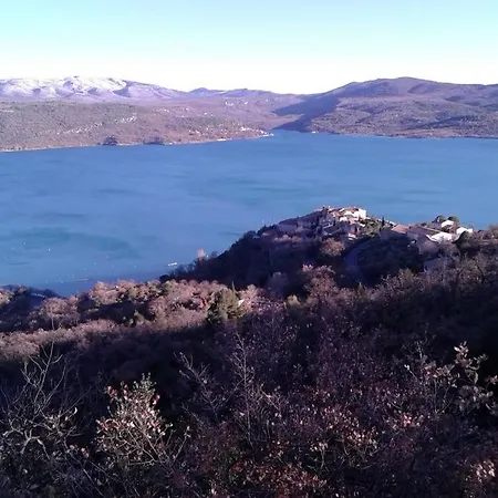 Chalet Nature En Haute-provence, Lavande Et Verdon Hébergement de vacances Mirabeau (Alpes-de-Haute-Provence)